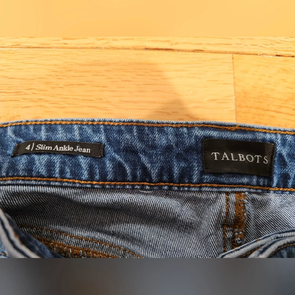 Talbots Slim Ankle Jeans Size 4‎
